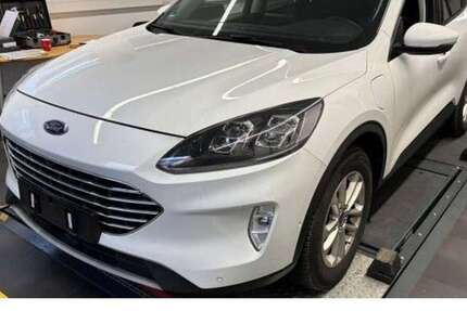 Ford Kuga 61.990 km 21.880 &euro; Germersheim 76726