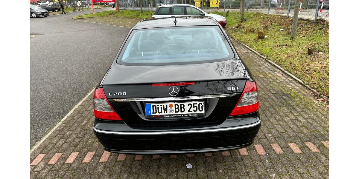 Mercedes-Benz E 200 159.000 km 8.000 &euro; Bad Dürkheim 67098