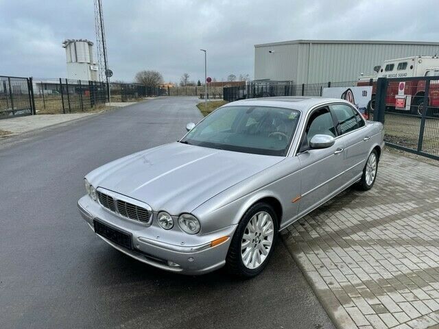 XJ