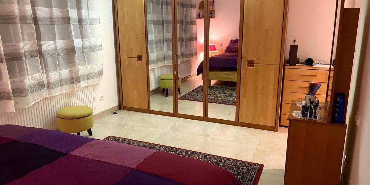 Etagenwohnung Leinfelden-Echterdingen Leinfelden - 5 Zimmer, 126 m&sup2;, 2.380&euro; | Angebot:26877217