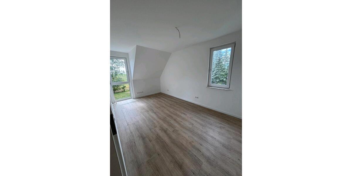 Doppelhaushälfte Laage - 5 Zimmer, 145 m&sup2;, 1.250&euro; | Angebot:25127636