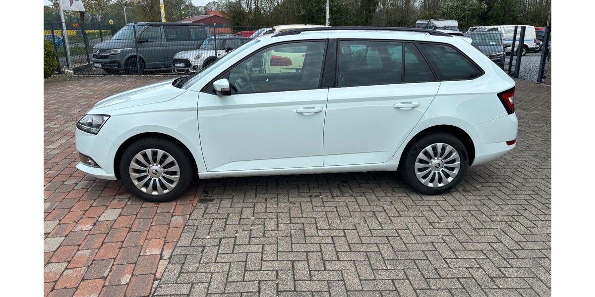 Skoda Fabia 159.850 km 8.450 &euro; Versmold 33775