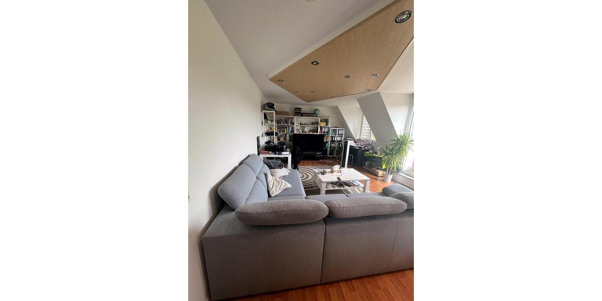 Etagenwohnung Würzburg Heuchelhof - 4 Zimmer, 107 m&sup2;, 320.000&euro; | Angebot:27243404