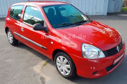 Renault Clio 63.900 km 3.695 &euro; Dresden 01279
