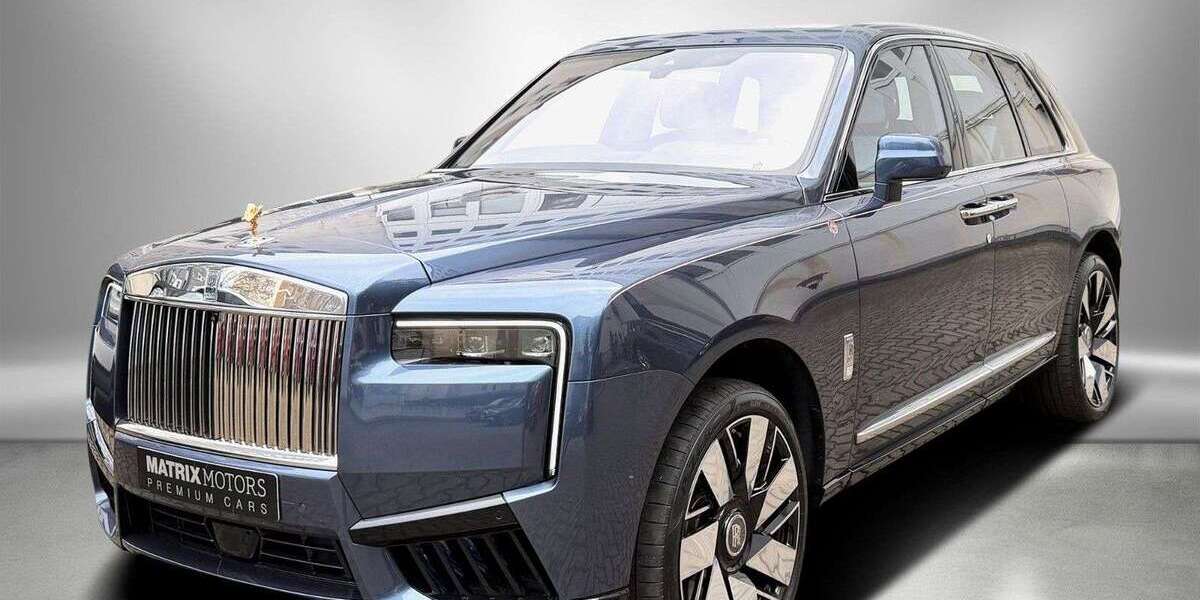 Rolls Royce Cullinan 12.819 km 459.850 &euro; Berlin 10777