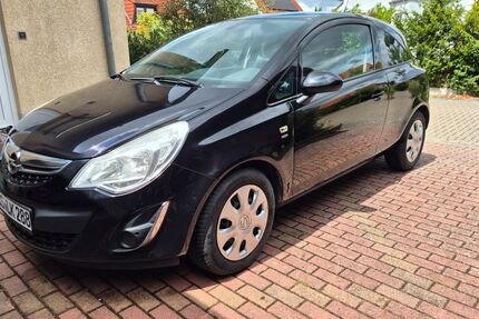 Opel Corsa 192.250 km 3.200 &euro; Braunschweig 38110
