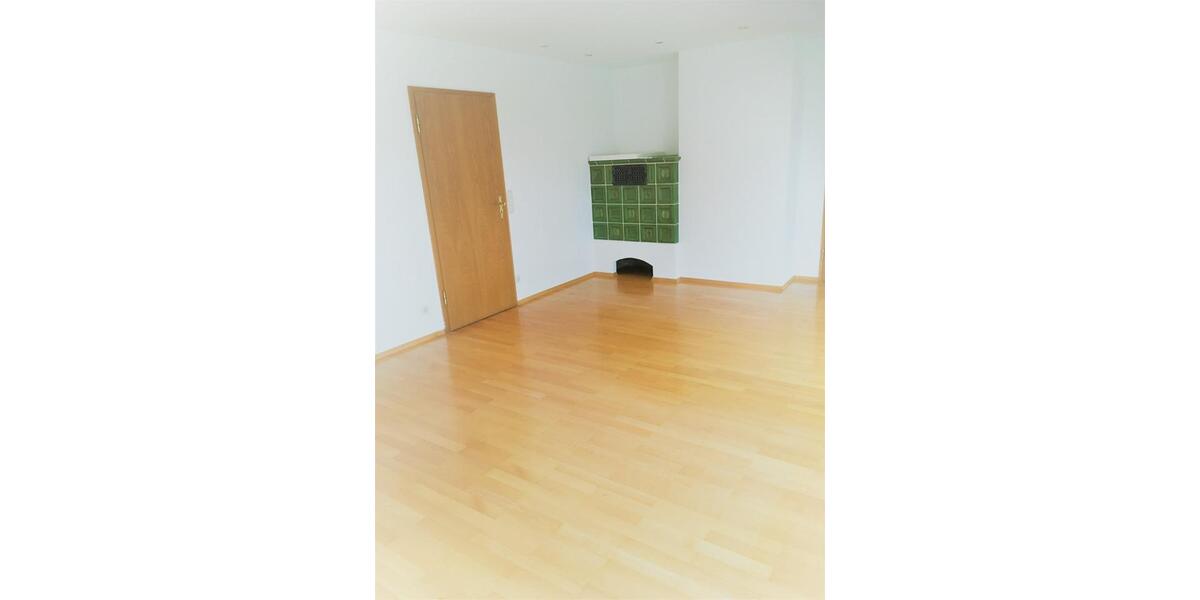 Etagenwohnung Flörsheim am Main - 4.5 Zimmer, 134 m&sup2;, 1.450&euro; | Angebot:25157690