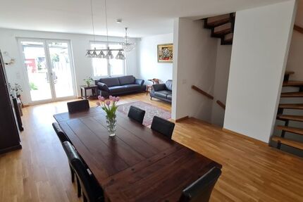Familienfreundliches Reihenhaus in Neubausiedlung Steglizer Parkquatier