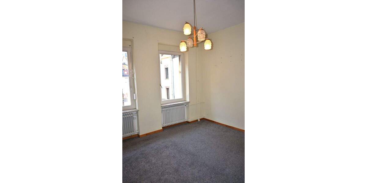 Einfamilienhaus Zell (Mosel) Merl - 9 Zimmer, 180 m&sup2;, 129.000&euro; | Angebot:26388248