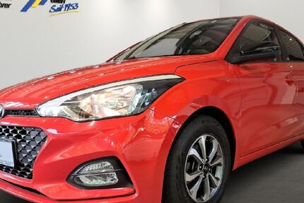 Hyundai i20 68.000 km 11.740 &euro; Jork-Königreich 21635