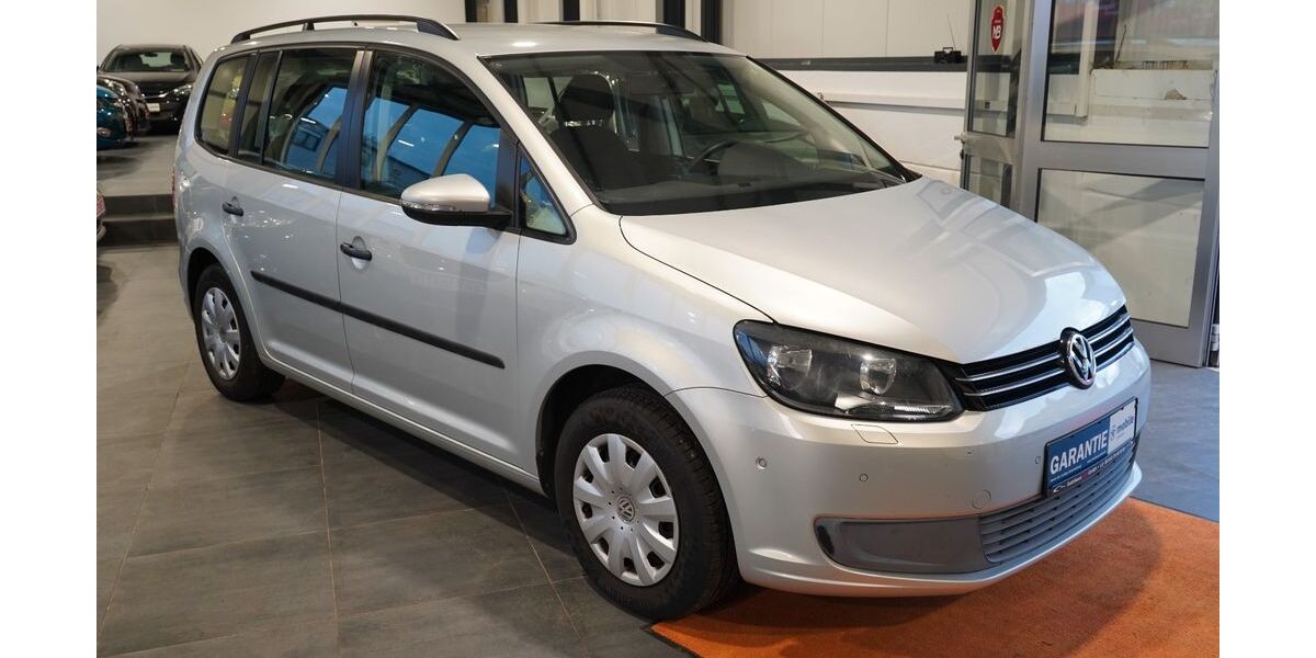 VW Touran 128.000 km 7.390 &euro; Ludwigshafen am Rhein 67059