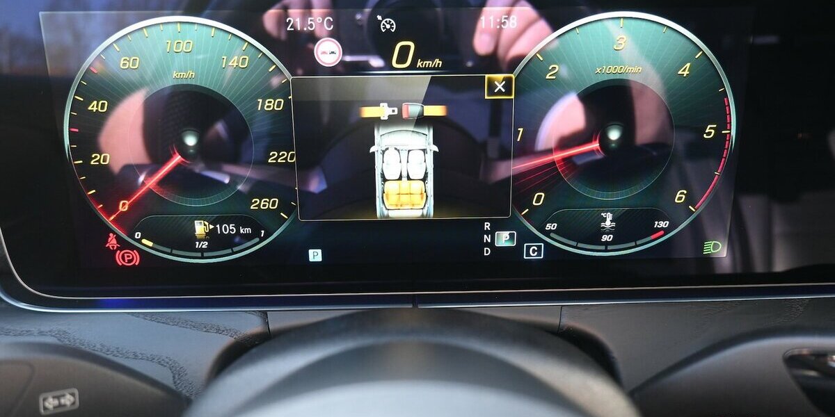 Mercedes-Benz E 400 dT 4M *AMG-Line* DSG Navi Pano 19Alu 199.000 km 31.300 &euro; Seevetal - Hittfeld 21218