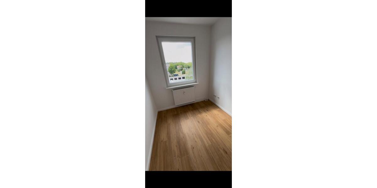 Etagenwohnung Brück - 4 Zimmer, 72 m&sup2;, 955&euro; | Angebot:24585556