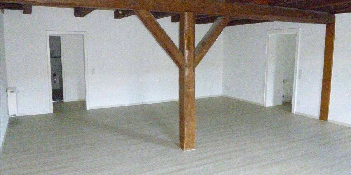 Etagenwohnung Weikersheim - 3 Zimmer, 110 m&sup2;, 660&euro; | Angebot:26554828