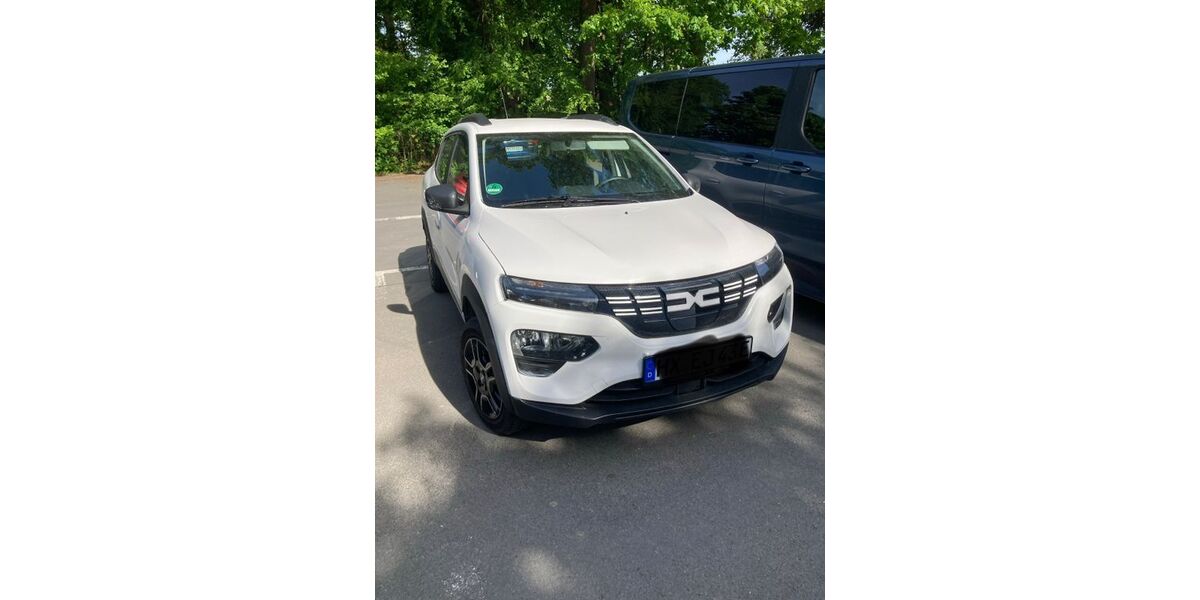 Dacia Spring 7.200 km 11.200 &euro; Brakel 33034
