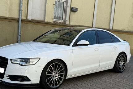 Audi A6 328.000 km 7.799 &euro; Bochum 44809