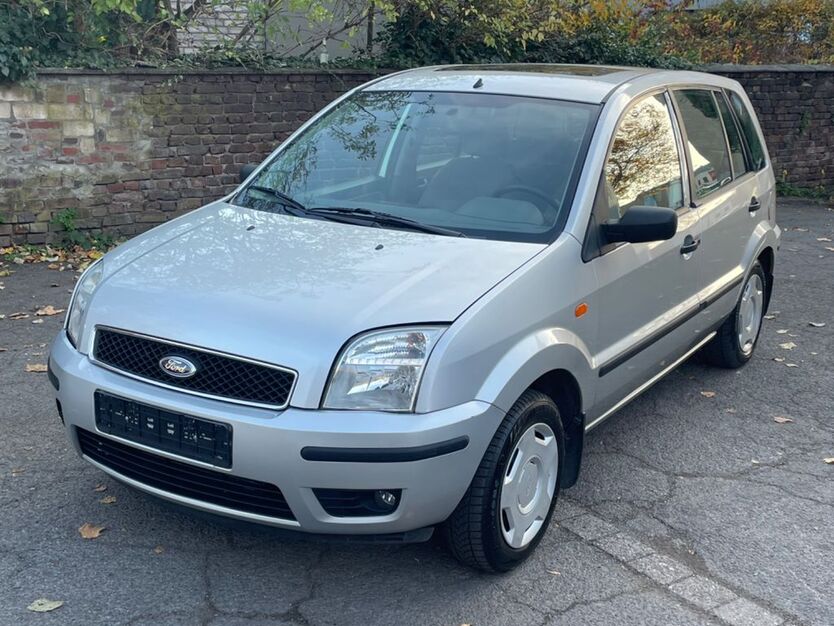 Ford Fusion 89.421 km 3.333 € Krefeld 47799