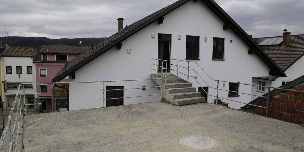 Etagenwohnung Ruhmannsfelden Neubau - 3 Zimmer, 142 m&sup2;, 1.350&euro; | Angebot:26435563