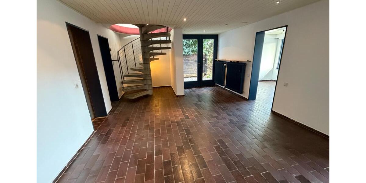 Bungalow-Einfamilienhaus in Langenberg – zeitlose Architektur zimmer