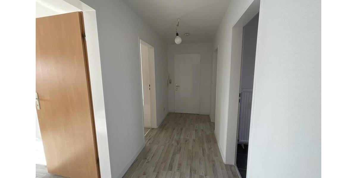 Dachgeschoßwohnung Bremerhaven - 3 Zimmer, 67 m&sup2;, 429&euro; | Angebot:26542798