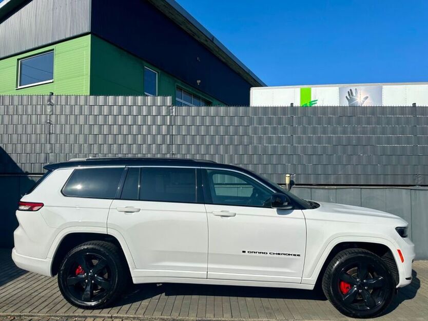 Grand Cherokee