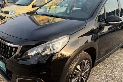 Peugeot 2008 90.000 km 7.999 € Essen 45355