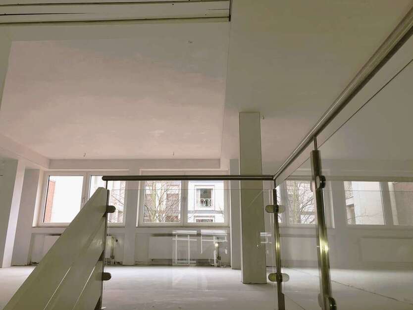 Einzelhandel in Sieburg 1.300 € 94 m²