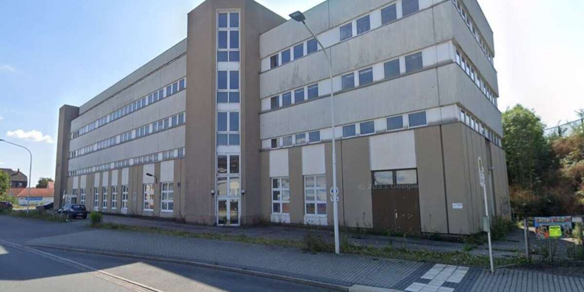 Büro in Riesa 645.000 € 4350 m² zimmer