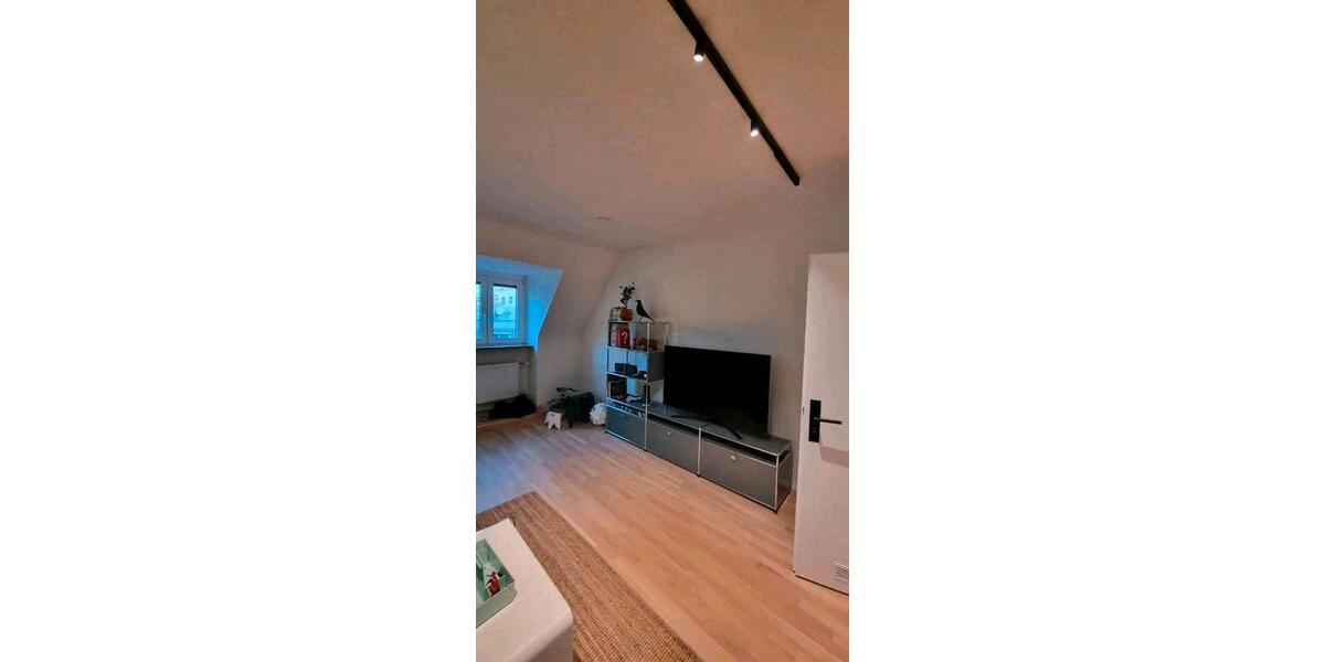 Dachgeschoßwohnung Nürnberg Kleinweidenmühle - 3 Zimmer, 68 m&sup2;, 315.000&euro; | Angebot:27296982