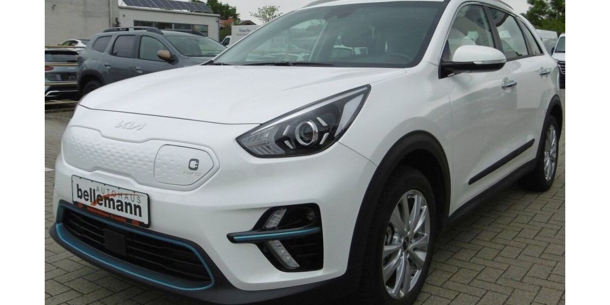 Kia Niro 10.300 km 27.900 € St. Leon-Rot OT Rot 68789