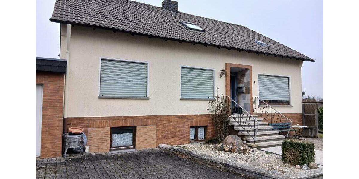 Einfamilienhaus Medebach - 6 Zimmer, 146 m&sup2;, 266.000&euro; | Angebot:25255966