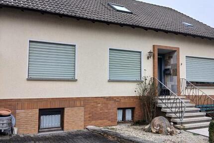 Haus Medebach - 6 Zimmer, 146 m&sup2;, 266.000&euro; | Angebot:25255966