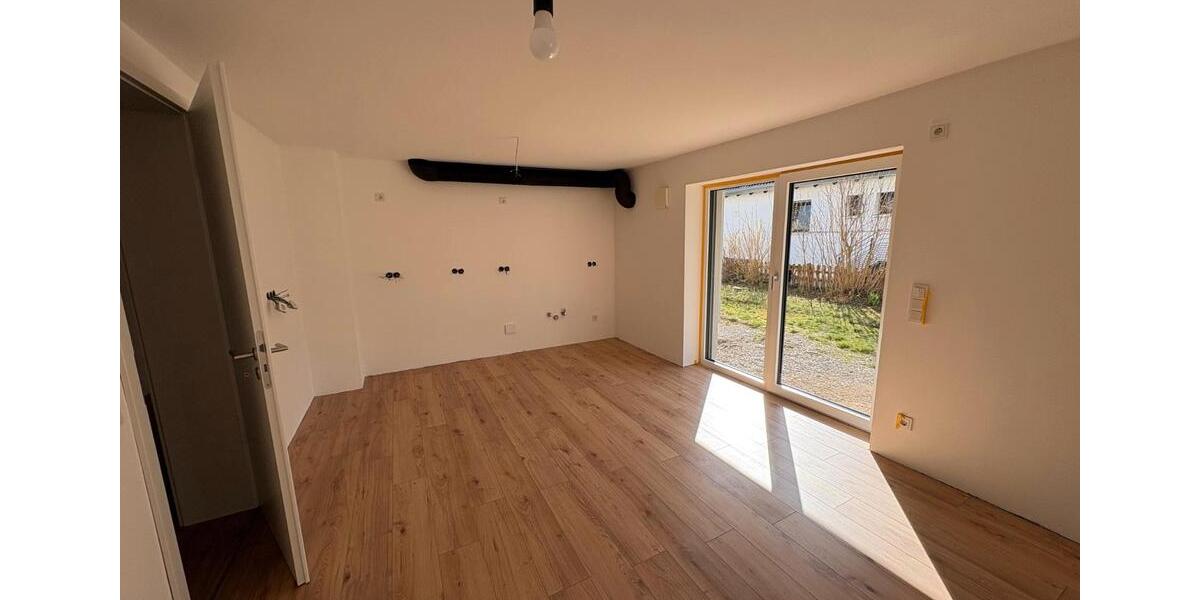 Etagenwohnung Hohenroth - 3 Zimmer, 95 m&sup2;, 850&euro; | Angebot:26525657