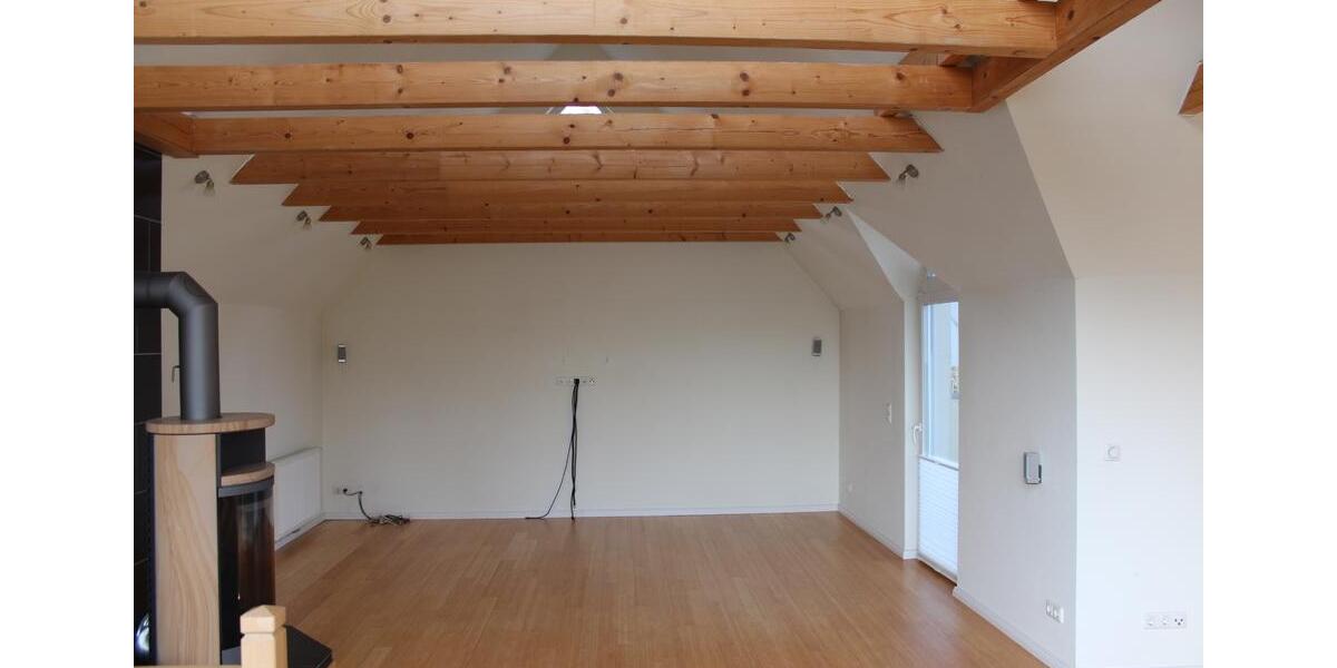 Einfamilienhaus Schortens - 3 Zimmer, 158 m&sup2;, 1.100&euro; | Angebot:25876054