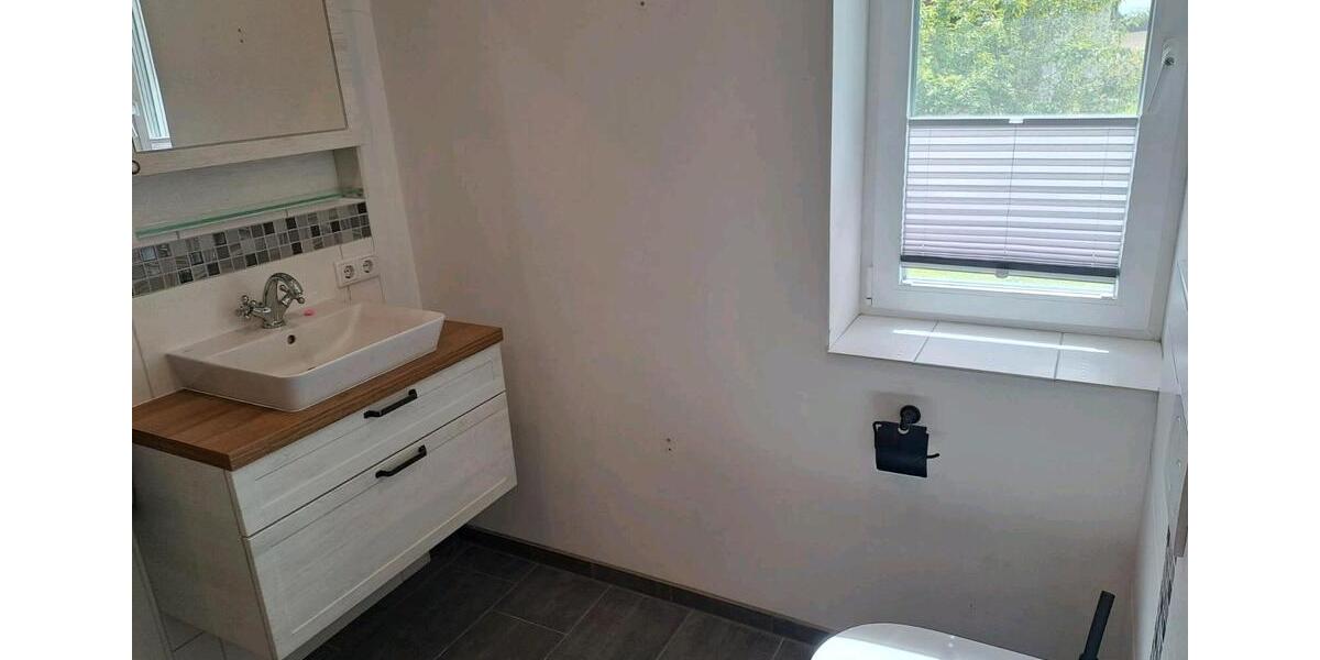 DHH Haus zur Miete ab 01.03 in Högel 3 zimmer