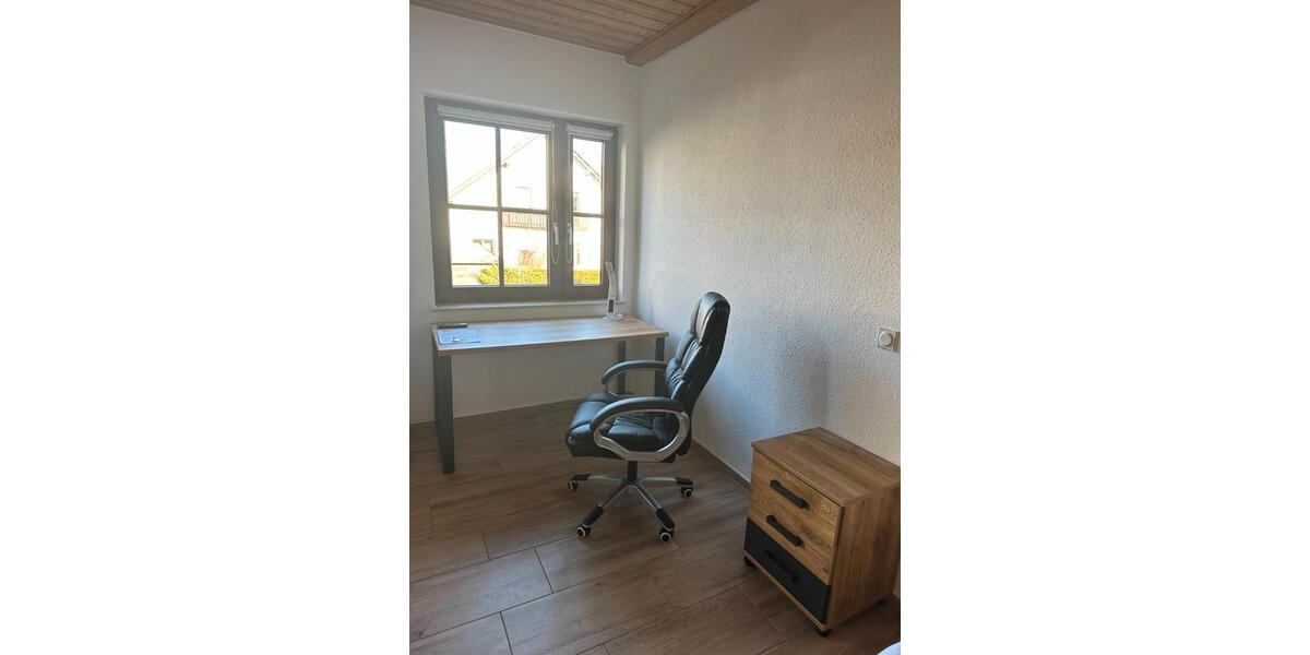 Wohnen auf Zeit Chemnitz Klaffenbach - 1 Zimmer, 20 m&sup2;, 350&euro; | Angebot:26354750