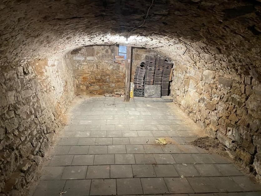 Von privat: 1 12 Zimmerwohnung in historischem Haus in Esslingen zimmer