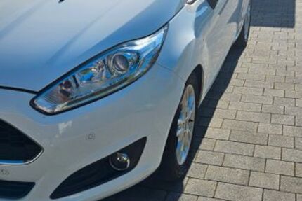 Ford Fiesta 132.000 km 5.900 &euro; Menden 58708