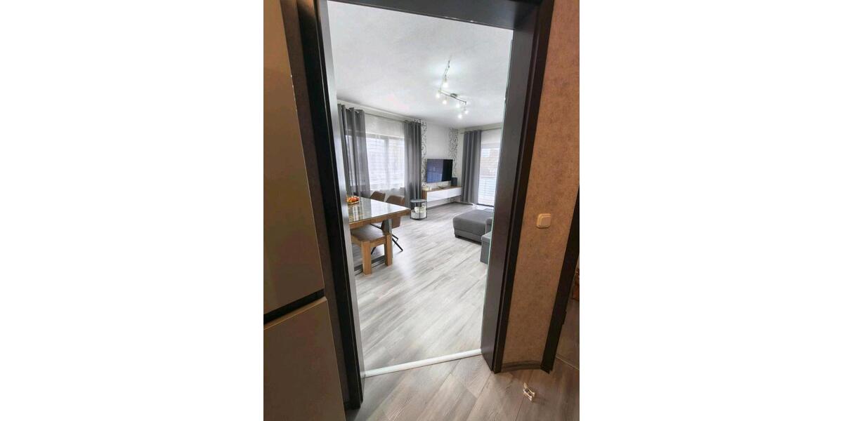 Etagenwohnung Altenkirchen (Westerwald) - 3 Zimmer, 100 m&sup2;, 245.000&euro; | Angebot:27071236