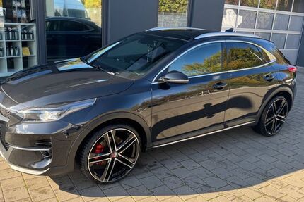 Kia XCeed 83.000 km 16.500 &euro; Asperg 71679