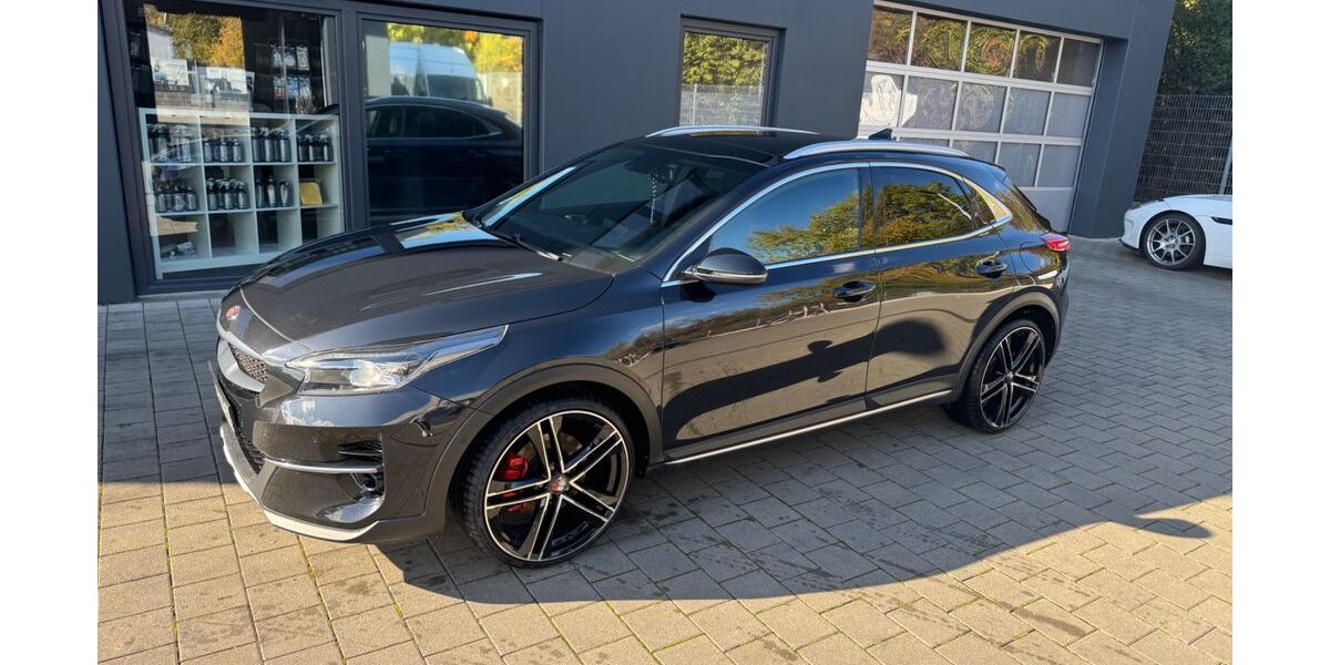 Kia XCeed 83.000 km 16.500 &euro; Asperg 71679