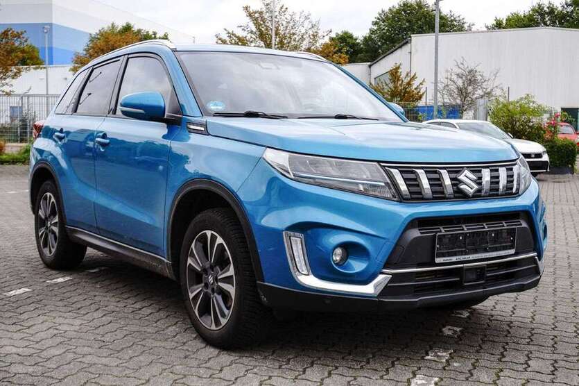 Suzuki Vitara 142.000 km 11.980 € Neumünster 24536