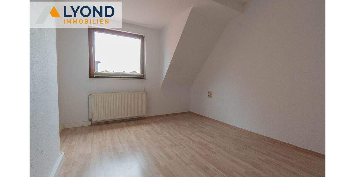 Großzügiges Einfamilienhaus mit Einliegerwohnung - vielseitig nutzbar und modernisiert in zentraler Lage 7 zimmer