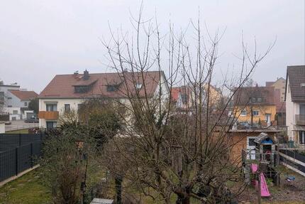 Haus Neutraubling - 3 Zimmer, 90 m&sup2;, 1.300&euro; | Angebot:25626142