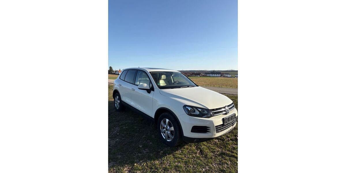 VW Touareg 231.108 km 12.100 &euro; Heldenstein 84431