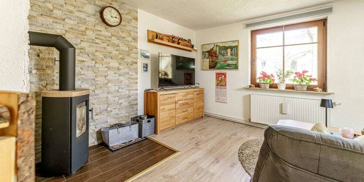 Einfamilienhaus Elmshorn - 7 Zimmer, 182 m&sup2;, 449.000&euro; | Angebot:26376785