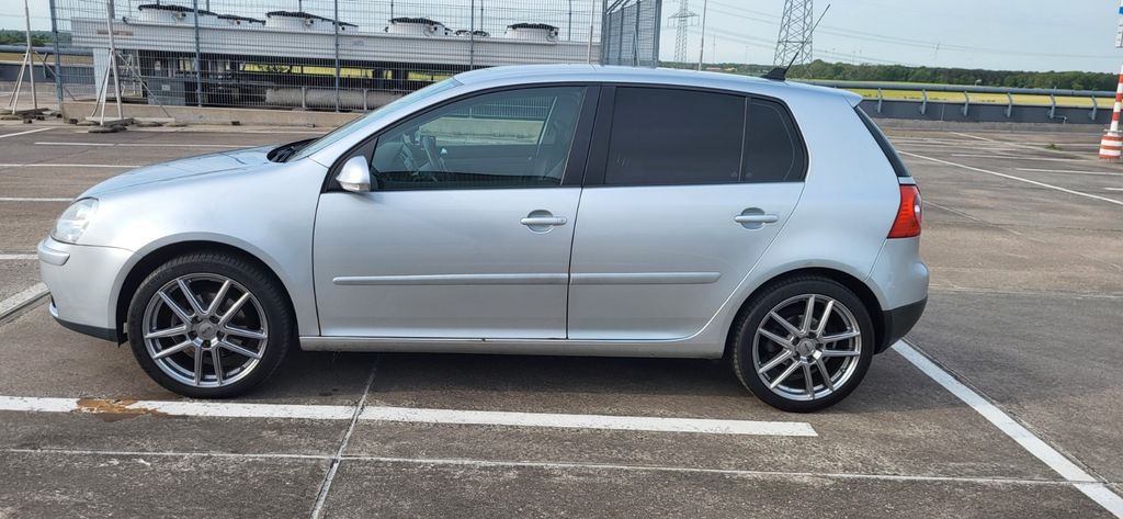 VW Golf 198.000 km 4.199 &euro; Neuenhagen 15366