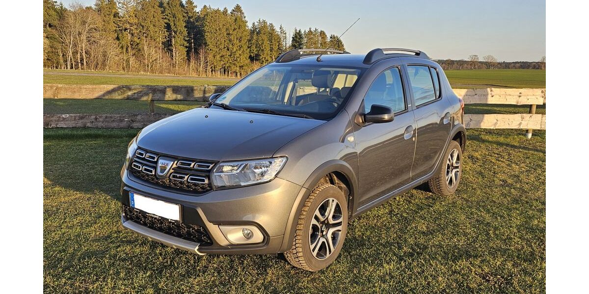 Dacia Sandero 73.770 km 9.990 &euro; Fluorn-Winzeln 78737