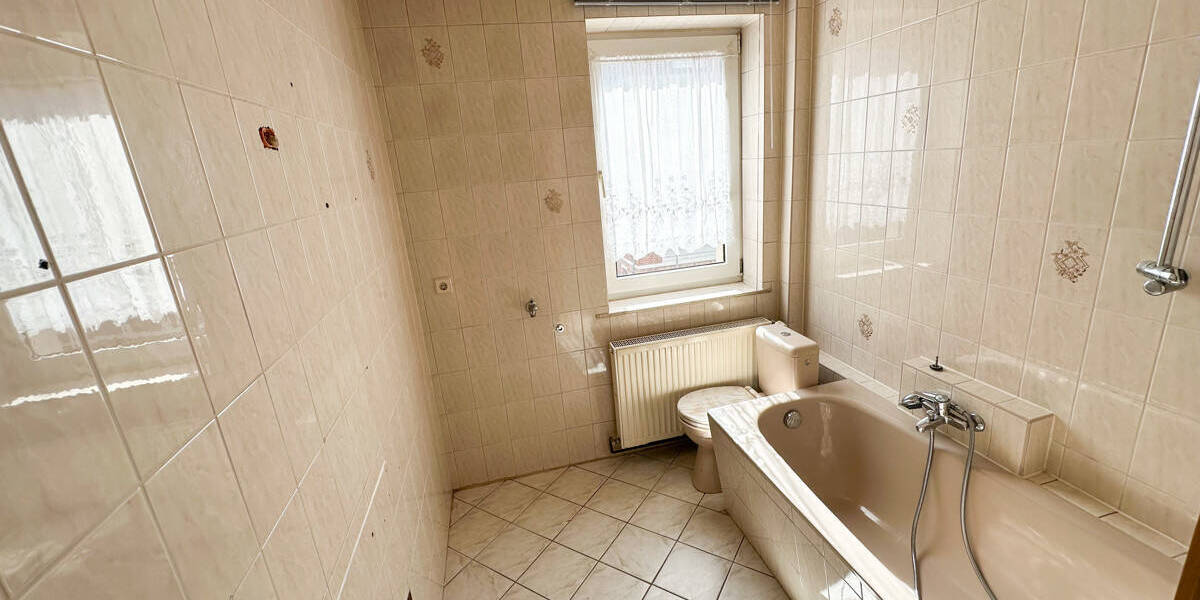 Einfamilienhaus Lößnitz - 1 Zimmer, 105 m&sup2;, 69.000&euro; | Angebot:24043862