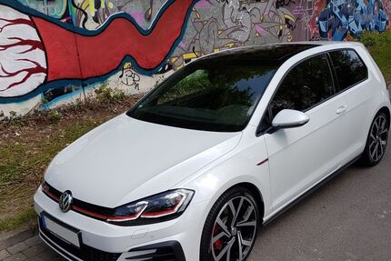 VW Golf 55.000 km 22.999 &euro; Gronau 31028
